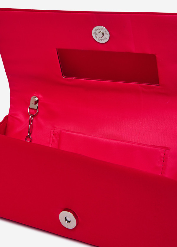 Elegant Red Satin Clutch with Silver Chain 3