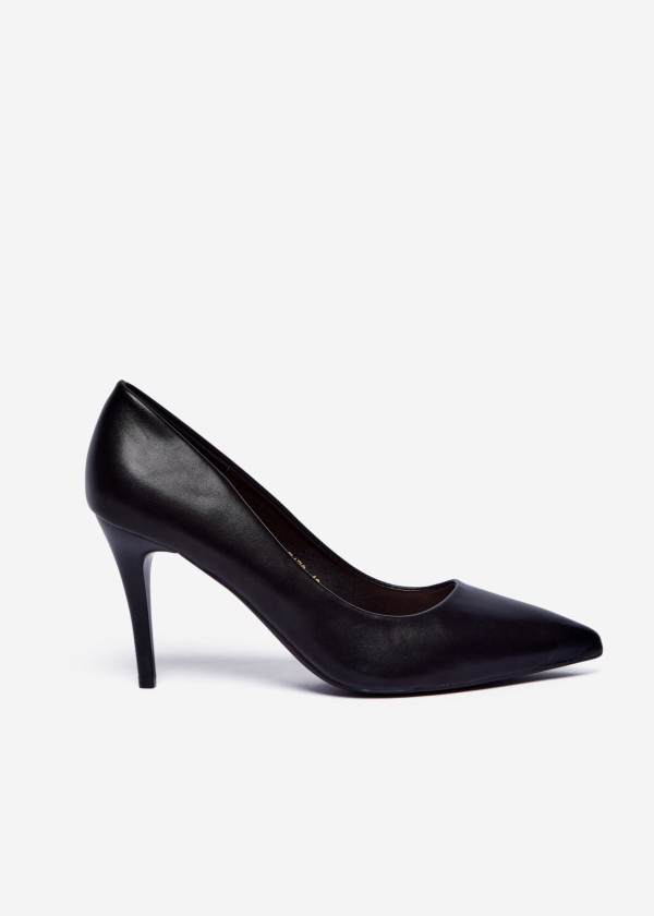 Black Classic Pointed Toe Court Heels 3