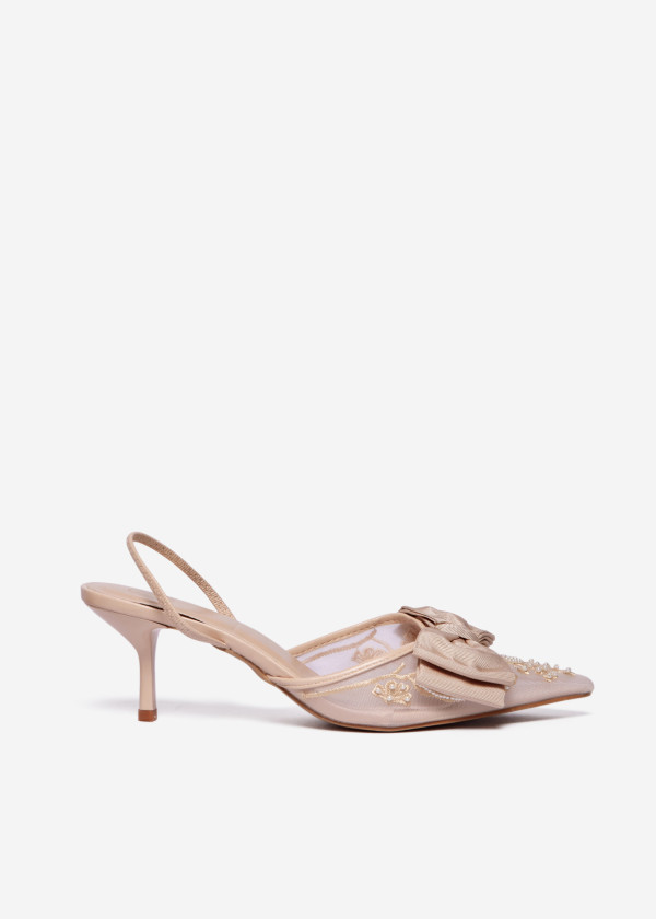 Beige slingback heels with bow and beaded embroidery 3