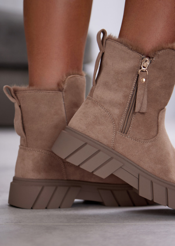 Khaki Warm Ankle Boots with Chunky Sole and Side Zipper 2