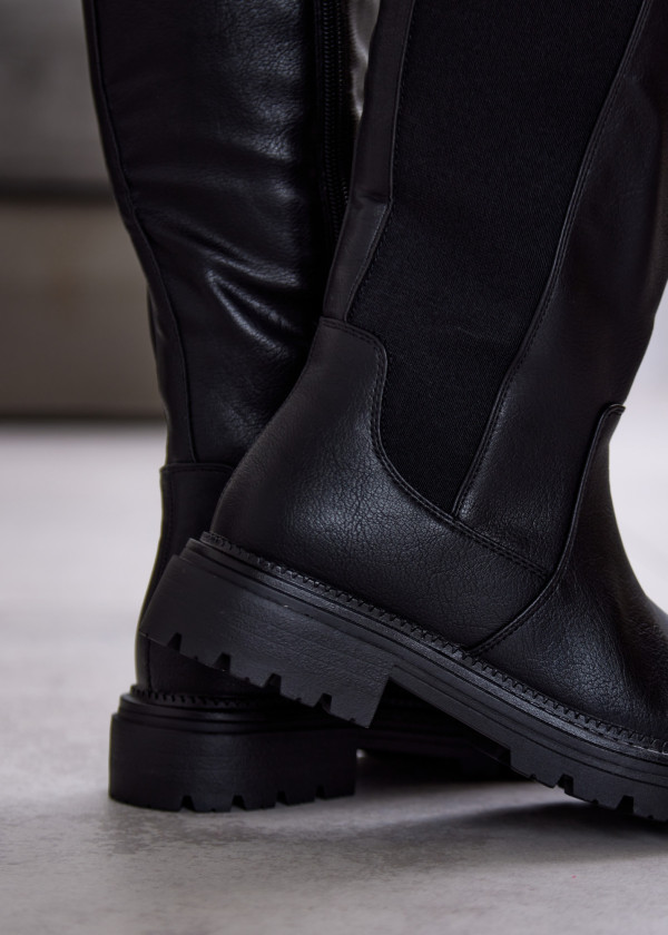Black Knee-High Boots with Chunky Sole 2