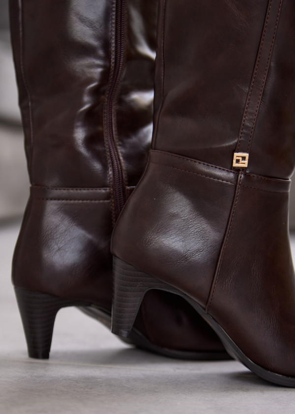 Brown Knee-High Boots with Pointed Toe and Mid Heel 2