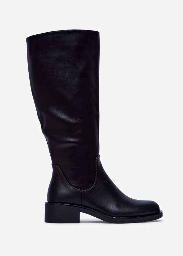 Black Knee-High Flat Boots 3