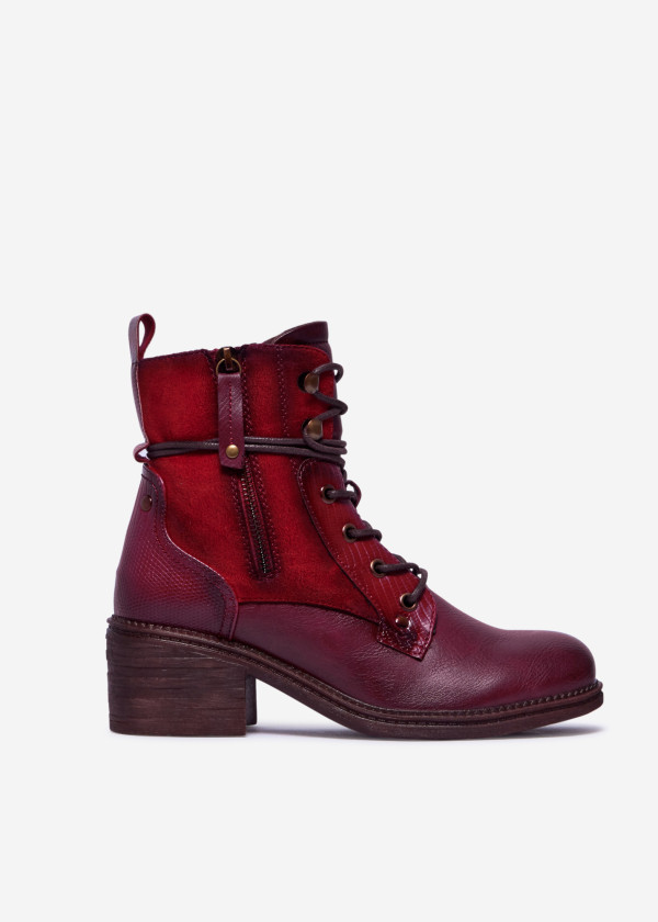 Red Combat Boots with Block Heel and Side Zipper 3